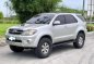 Silver Toyota Fortuner 2005-0