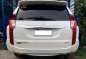 White Mitsubishi Montero 2016-2