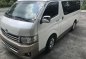 Selling White Toyota Hiace Super Grandia 2013 -1