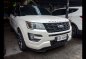 Selling White Ford Explorer 2016 in Cainta-1