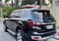 Selling Black Ford Everest 2017 in Quezon-4