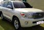 Sell White 2015 Toyota Land Cruiser in Makati-3