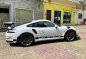 Selling White Porsche 911 2018 in Makati-4