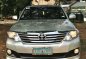 Selling Brightsilver Toyota Fortuner 2012 in Valenzuela-2