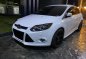 Selling White Ford Focus 2014 in Parañaque-1