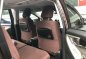 Selling Red Toyota Innova 2017 in Mandaluyong-4