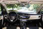 Selling Pearl White Toyota Altis 2017 in Marikina-5