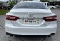 Pearl White Toyota Camry 2019 for sale in Pasig-9