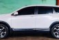 Selling White Honda CR-V 2018 in Quezon-3