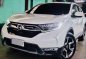 Selling White Honda CR-V 2018 in Quezon-1