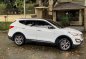 Selling White Hyundai Santa Fe 2013 in Quezon-2