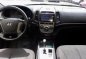 Selling Brightsilver Hyundai Santa Fe 2011 in Pasig-5