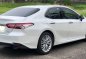 Selling Pearl White Toyota Camry 2019 in Parañaque-3