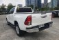 Selling White Toyota Hilux 2017 in Pasig-5