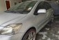 Selling Pearl White Toyota Vios 2010 in Pasay-3