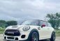 Pearl White Mini Cooper 2017 for sale in Quezon-2