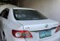 Pearl White Toyota Corolla Altis 2012 for sale in Muntinlupa-7