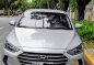 Silver Hyundai Elantra 2019 for sale in Automatic-5
