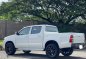 Selling White Toyota Hilux 2014 in Las Piñas-1