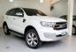 Selling White Ford Everest 2016 in Quezon-2