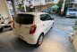 Selling White Toyota Wigo 2017 in Las Piñas-2