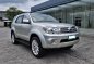Selling Silver Toyota Fortuner 2009 in Pasig-1