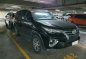 Selling Grayblack Toyota Fortuner 2017 in Makati-3