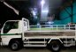 White Isuzu Elf 2015 for sale in Quezon-1