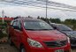 Red Toyota Innova 2014 for sale-5