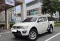 Selling White Mitsubishi Strada 2012 in Makati-2