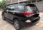 Selling Black Toyota Fortuner 2018 in Taguig-3