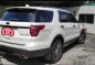 Selling Pearl White Ford Explorer 2017 in Magalang-4