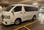 Selling Pearl White Toyota Hiace Super Grandia 2018 in Pateros-2