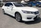 Selling Pearl White Honda Accord 2015 in Pasig-5