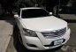 Selling White Toyota Camry 2009 in Quezon City-0