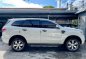 Selling Pearl White Ford Everest 2016 in Las Piñas-2