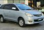 Silver Toyota Innova 2009 for sale in Automatic-0