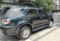Selling Blue Toyota Fortuner 2013 in Makati-3