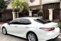 Pearl White Toyota Camry 2020 for sale in Automatic-0