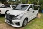 Selling Pearl White Hyundai Starex 2018 in Muntinlupa-1
