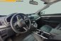 Selling White Honda CR-V 2018 in Quezon-6