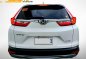 Selling White Honda CR-V 2018 in Quezon-3