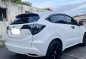 White Honda Hr-V 2015 for sale-3