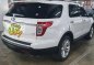 Selling Pearl White Ford Explorer 2014 in Marikina-2