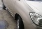 Selling Pearl White Toyota Innova 2010 in Taguig-1