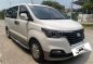 Selling White Hyundai Starex 2020 in Quezon City-2
