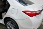 Pearl White Toyota Corolla altis 2014 for sale in Quezon City-5