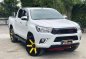 Selling White Toyota Hilux 2017 in Quezon-3