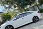 Selling White Honda Civic 2019-6
