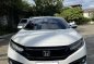 Selling White Honda Civic 2019-2